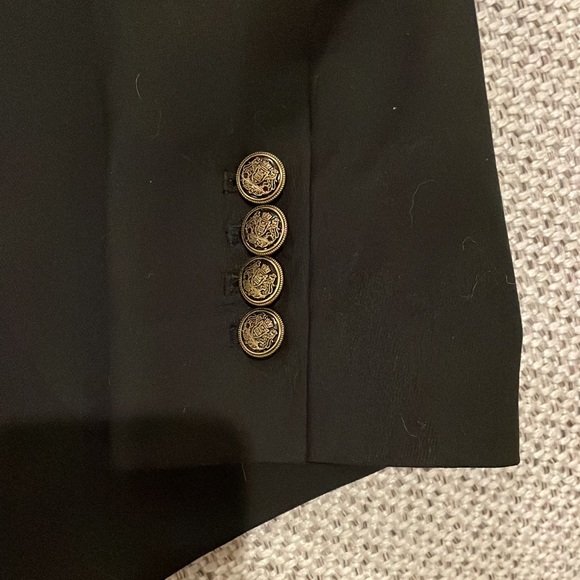 Aritzia brand Talula black blazer size small - Picture 4 of 6